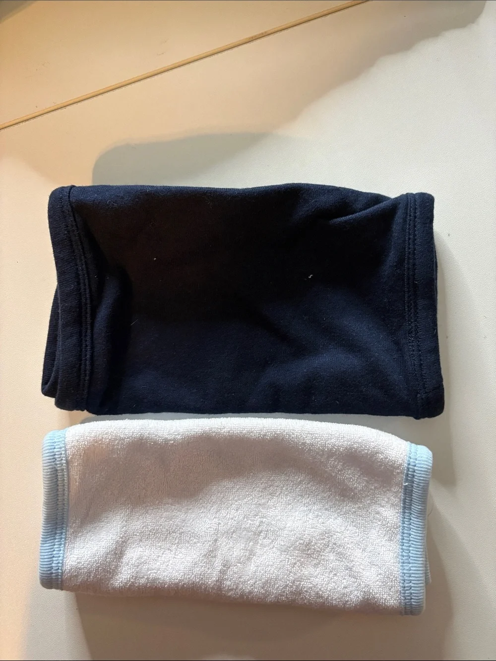 Bambini Baby Blue Mittens & Plush Gift Set